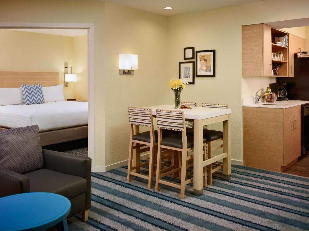 One-Bedroom King Suite interior
